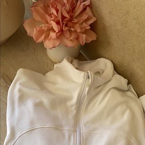 Lululemon Half zip sweater